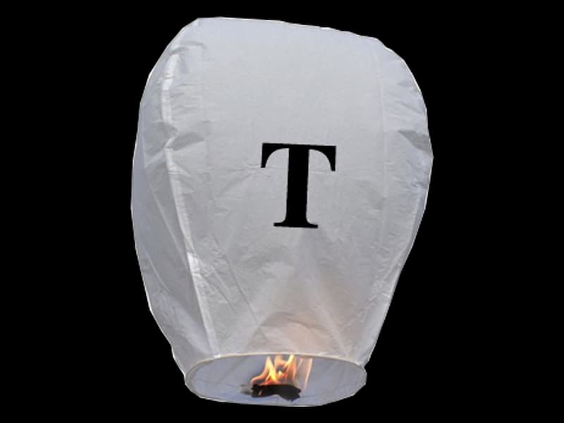 Write your text in the sky with our sky lanterns with letters, fire resistant and biodegradable paper,  these flying lanterns are ready for use, open, light and they will fly, this paper lantern with the letter T