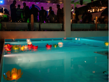 Ninfea - Lanterne Galleggianti luminosi da mettere in piscina per un matrimonio, un compleanno