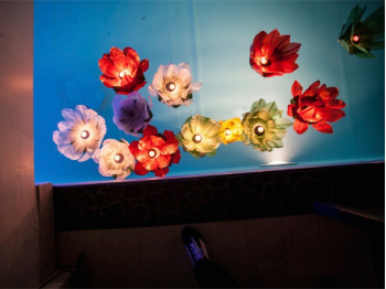 Ninfea - Lanterne Galleggianti luminosi da mettere in piscina per un fashion show wedding matrimonio