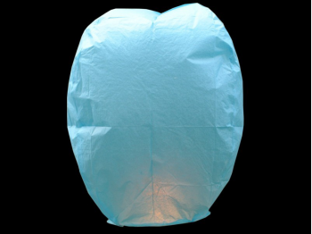 Una serata con le lanterne volanti, in villa, in giardino, in spiaggia, in montagna, sul campo del calcio, a scuola o in piazza sarà una serata indimenticabile