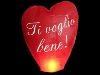 La lanterna volante personalizzata a forma di cuore con il tuo testo, la tua foto o il tuo logo, per un matrimonio, un anniversario, pubblicità, san Valentino o altra festa, pronto per l'uso, carta ignifuga e biodegradabile e certificata